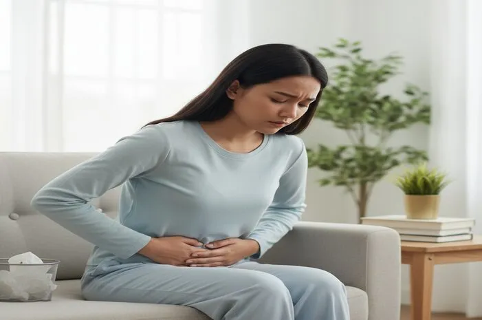 Sakit Perut Saat Batuk? Ini Penyebab dan Cara Mengatasinya