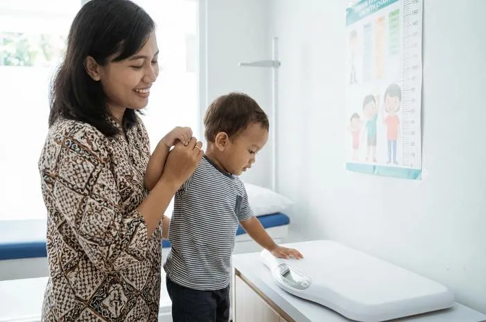 Cek Berat Normal Anak 2 Tahun, Pastikan Si Kecil Sehat!