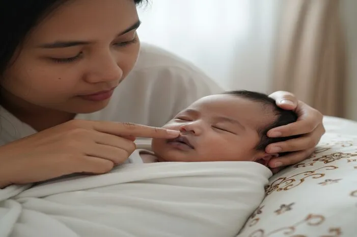 Kenapa Bibir Bayi Hitam? Ini Penyebab dan Cara Mengatasi!
