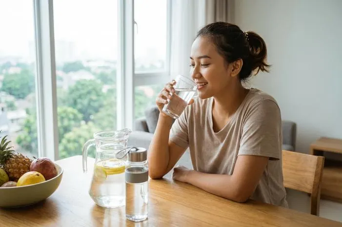 Sehari Harus Minum Berapa Liter? Yuk Cari Tahu!