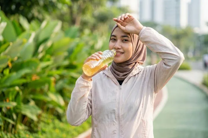 Minuman Olahraga: Hidrasi dan Energi Optimal Saat Latihan!