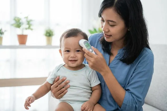 Panduan Suhu Normal Bayi 1 Tahun: Anti Panik!
