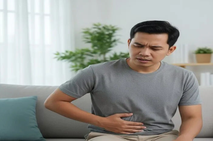 Perut Sebelah Kiri Berdenyut? Ini Penyebab dan Cara Atasi!