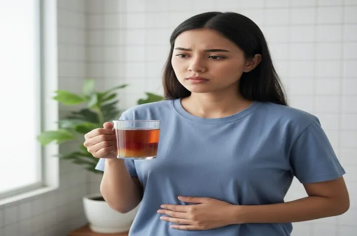 Kenapa Pipis Warna Merah? Ini Penyebab dan Kapan Harus ke Dokter