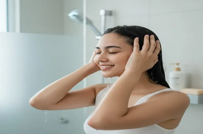 Keramas Berapa Hari Sekali? Ini Panduan Lengkapnya!