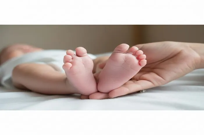 Gambar Kaki Bayi Normal: Bentuk, Ciri, dan Kapan Khawatir
