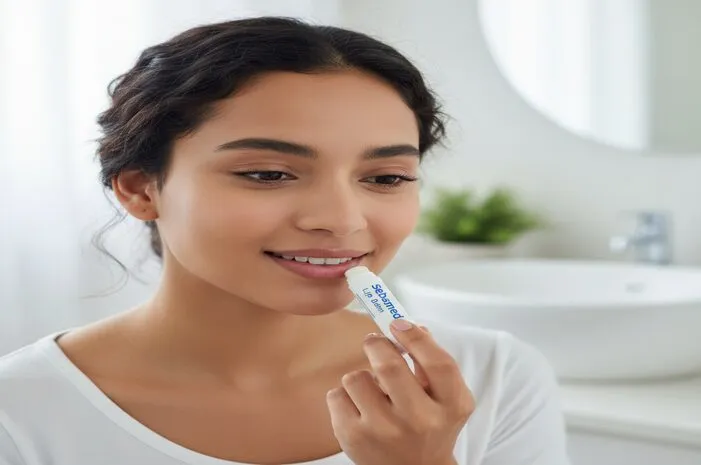 Sebamed Lip Balm: Lindungi & Lembapkan Bibir!