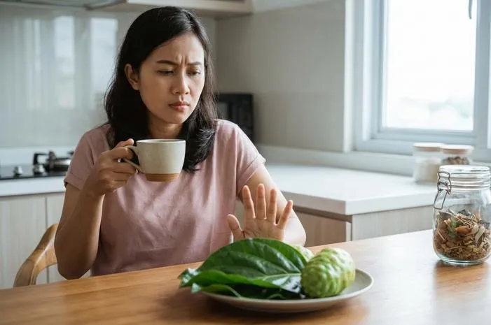 Wajib Tahu! Bahaya Daun Mengkudu Tak Sesederhana Itu.
