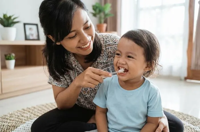 Wajib Tahu! Contoh Gigi Susu Anak: Ciri dan Fungsi