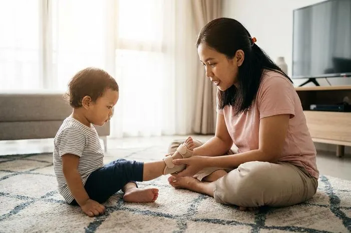 Kaki Pengkor: Tangani Dini, Anak Tetap Bisa Jalan Normal