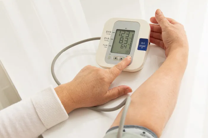 Bagaimana Cara Menghitung Detak Jantung Normal dan Faktor yang Mempengaruhinya?