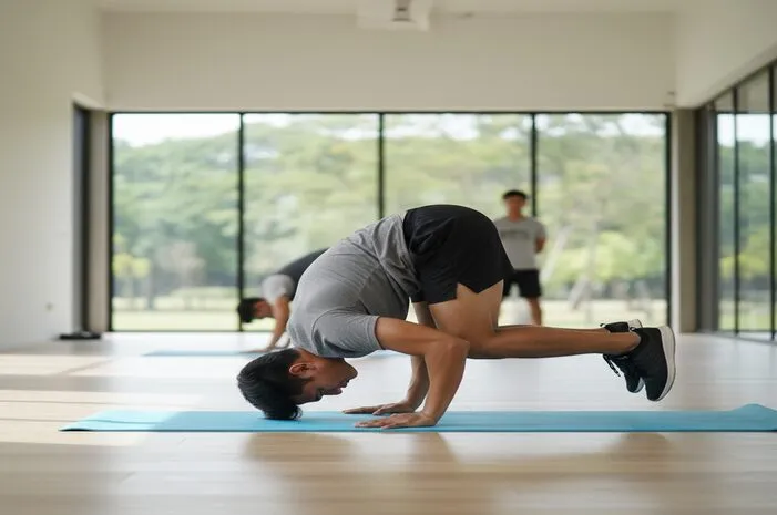 Manfaat Guling Depan: Kuat, Lentur, Seimbang Setiap Hari