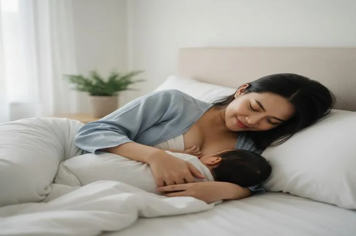 Posisi Menyusui Sambil Tiduran: Nyaman dan Aman