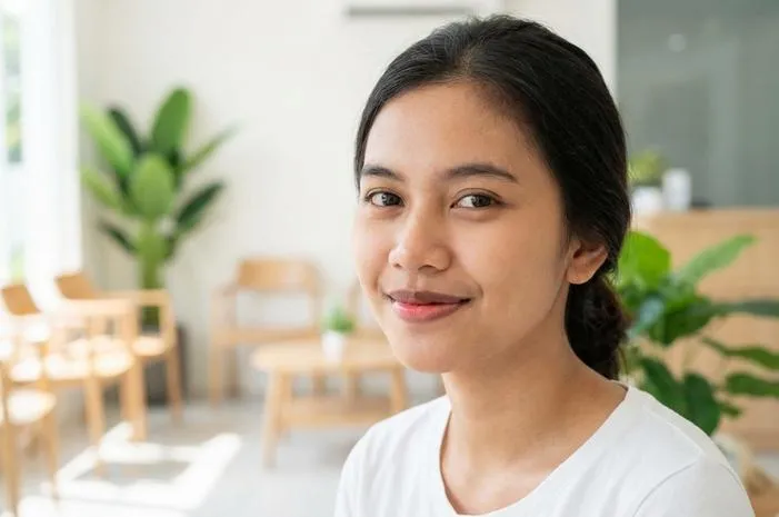 Cara Atasi Two Toned Lips: Bibir Cerah Merona