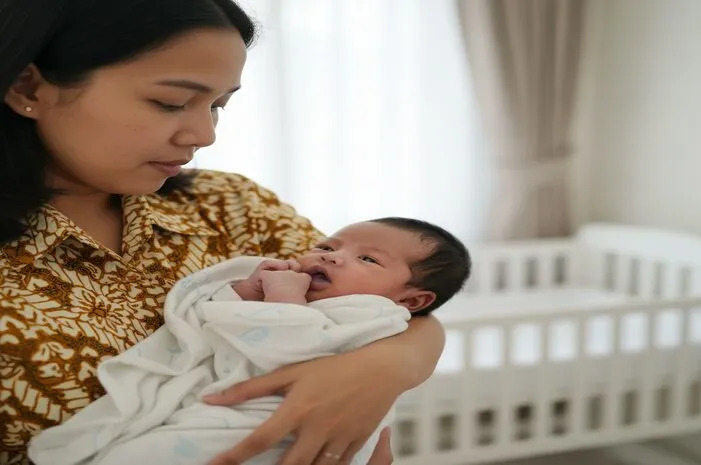 Bibir Biru pada Bayi: Bukan Hanya Dingin, Kapan Waspada?