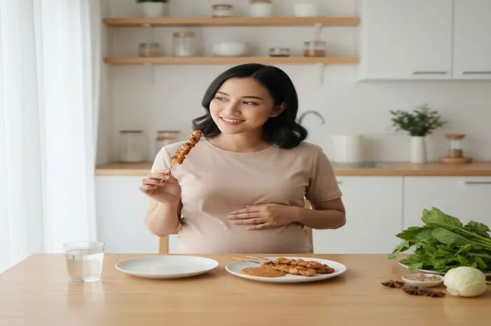 Bolehkah Ibu Hamil Makan Sate? Ini Cara Aman!