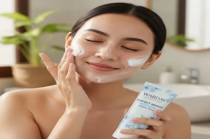 Wardah Perfect Bright Creamy Foam: Wajah Bersih Cerah Merona