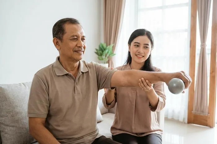 Ciri-ciri Stroke Mau Sembuh, Gerak Tubuh Makin Baik