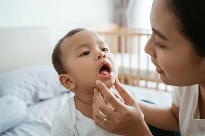 Ciri Ciri Gambar Gusi Bayi Mau Tumbuh Gigi: Ini Tandanya