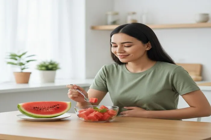 Semangka untuk Asam Lambung: Solusi Segar Redakan GERD