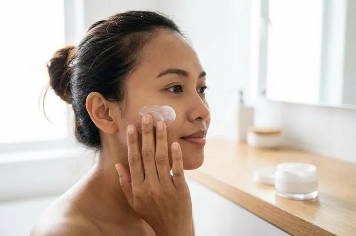 Pelembab untuk Kulit Wajah Kering, Lembap Optimal!