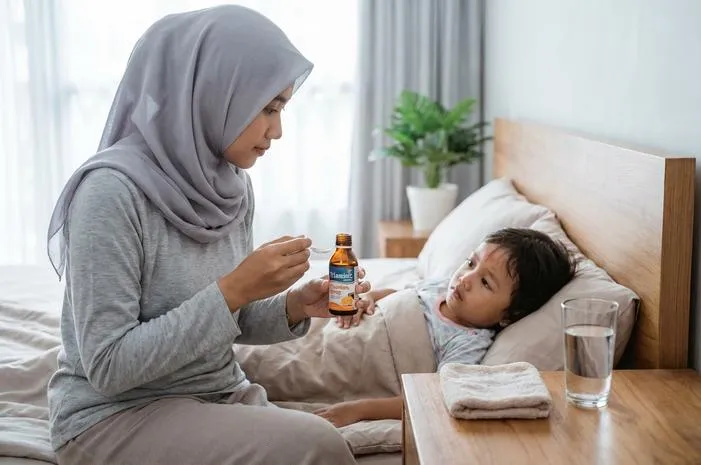 Triaminic Syrup: Si Kecil Bebas Flu Batuk!