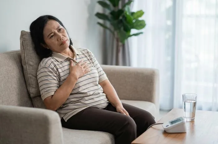 Jantung Berdebar Kencang dan Badan Lemas, Ada Apa Ya?