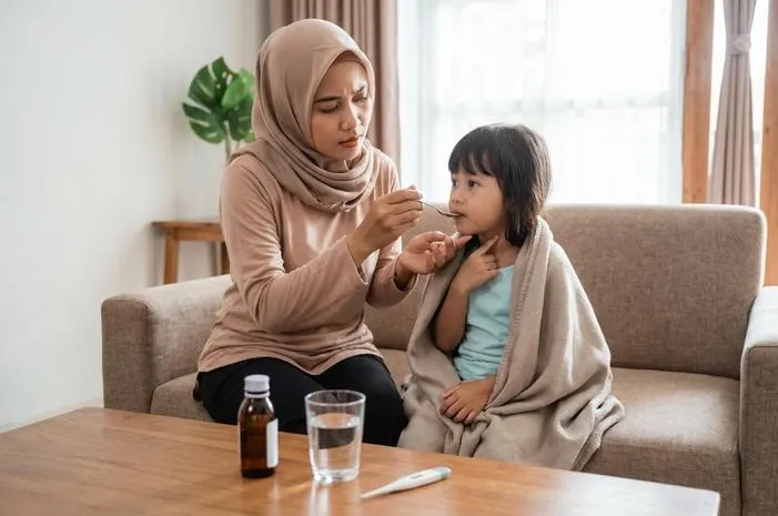 Obat Amandel Paling Bagus? Intip Rekomendasinya Sekarang!