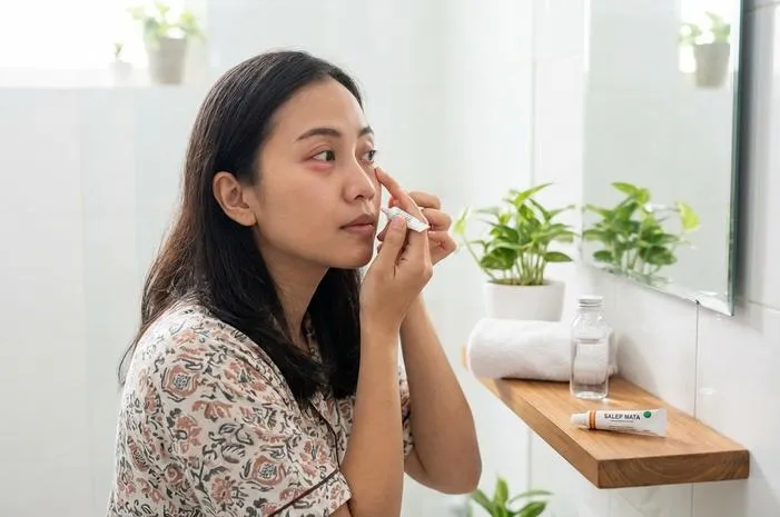 Mata Bintitan Pakai Salep Apa? Pilih Ini Biar Cepat Kempes!