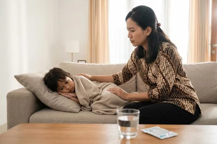 Kenali Berbagai Penyebab Anak Mencret dan Cara Mengatasinya