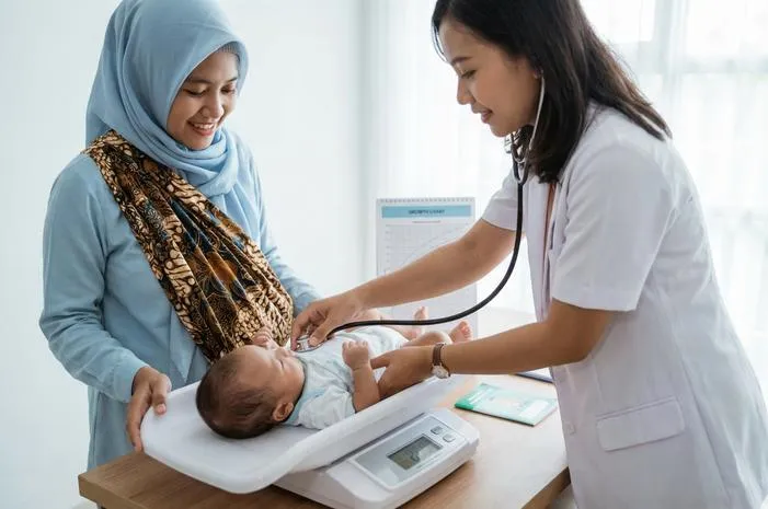 Berat Bayi 2 Bulan Normalnya Berapa? Cek di Sini