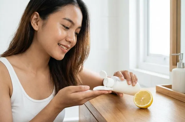 Viva Milk Cleanser Lemon: Solusi Kulit Berminyak Jerawat