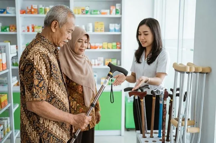 Tongkat bantu jalan harganya berapa? Mulai 44 Ribu Saja