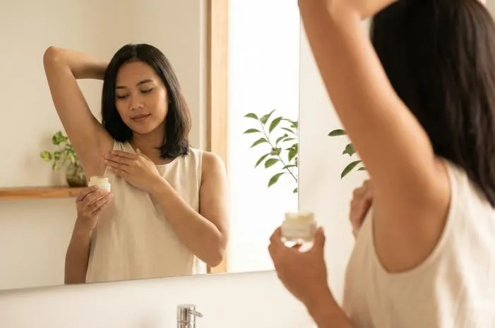 Mudah! Cara Mengatasi Ketiak Hitam Jadi Putih