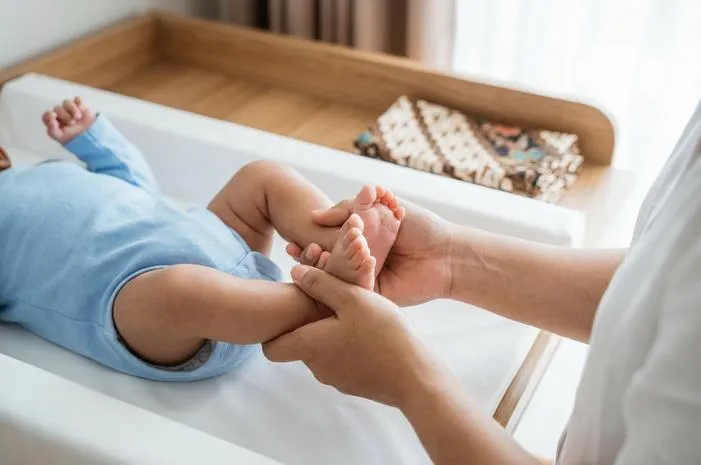 Bentuk Kelamin Bayi Laki-laki yang Normal: Ini Cirinya