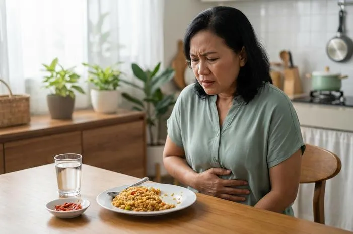 Waduh, Sakit Perut Setelah Makan Pedas? Begini Solusinya