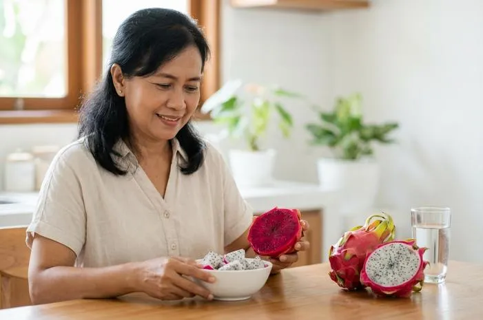 Buah Naga Mengandung Vitamin Apa? C, A, E, B Komplit!