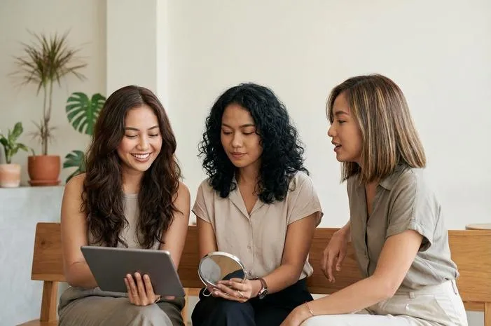 Jenis Rambut Wanita: Pahami Tipe, Perawatan Makin Cocok