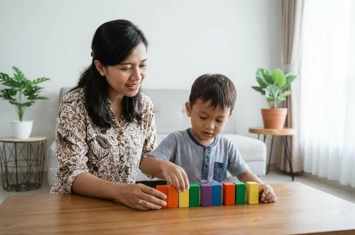 Perbedaan Autis dan Autisme: Kenali Istilah Tepat