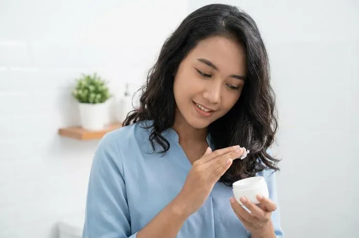 Obat Smoothing Rambut: Lurus Permanen Sehat Terawat
