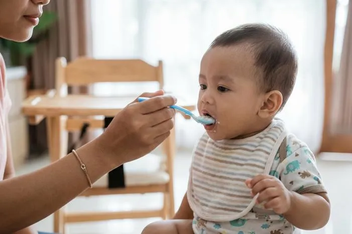 Yuk, MPASI Pertama Bayi 6 Bulan! Panduan Mudah