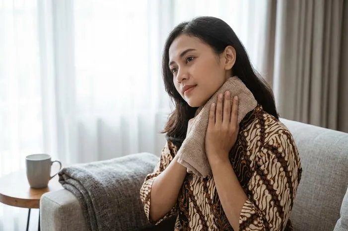 Kompres Hangat Atasi Demam Nyeri Otot Lebih Cepat