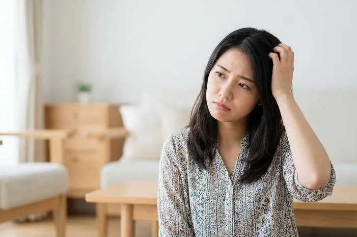 Rambut Gatal Terus? Kenali Penyebab dan Solusinya