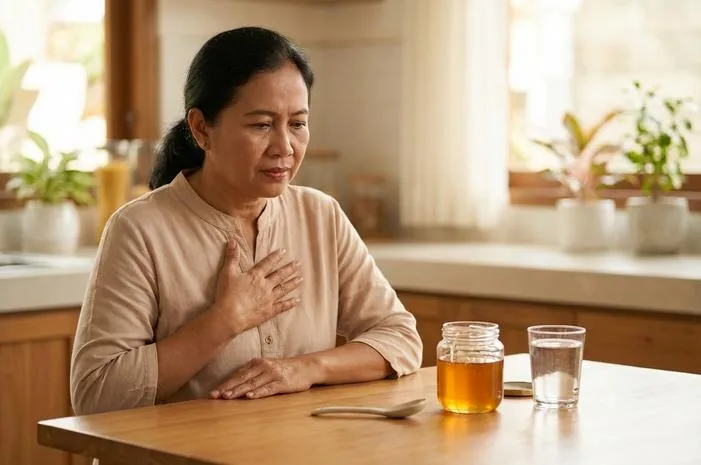 Tak Selalu Baik, Efek Samping Madu untuk Asam Lambung