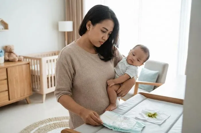 Feses Warna Hijau pada Bayi? Jangan Panik Dulu!