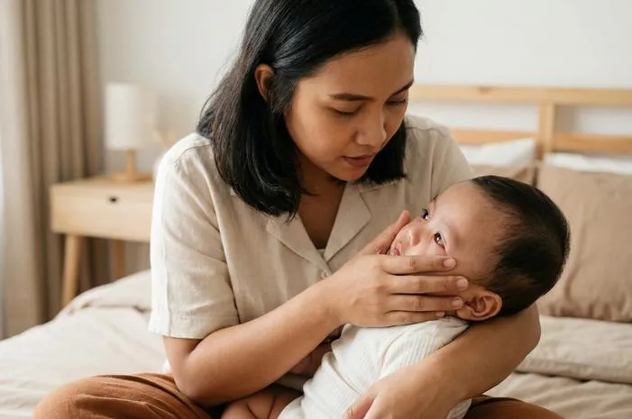 Mata Bayi Merah di Bagian Putih: Ketahui Penyebabnya Yuk!