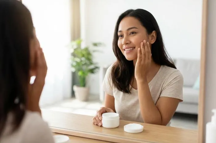 Arti Tone Up: Rahasia Wajah Cerah Glowing Seketika