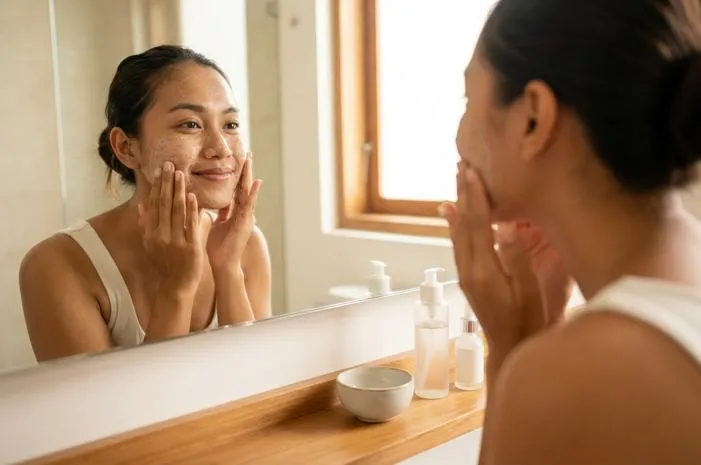 Urutan Eksfoliasi Wajah Wajib Tahu Biar Glowing
