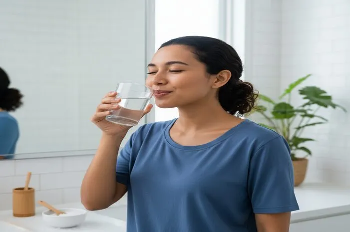 Rahasia Mulut Segar? Coba Berkumur Air Garam!