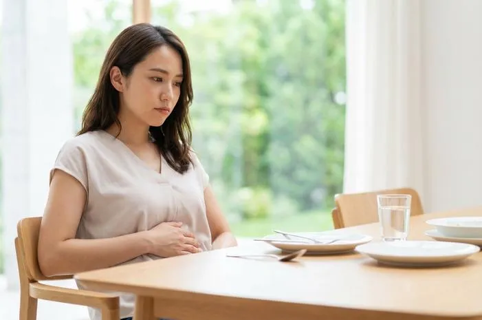 Kenapa Setelah Makan Langsung BAB? Ini Penjelasannya